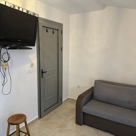 Instyle Zakynthos Town Apartment Esterno foto