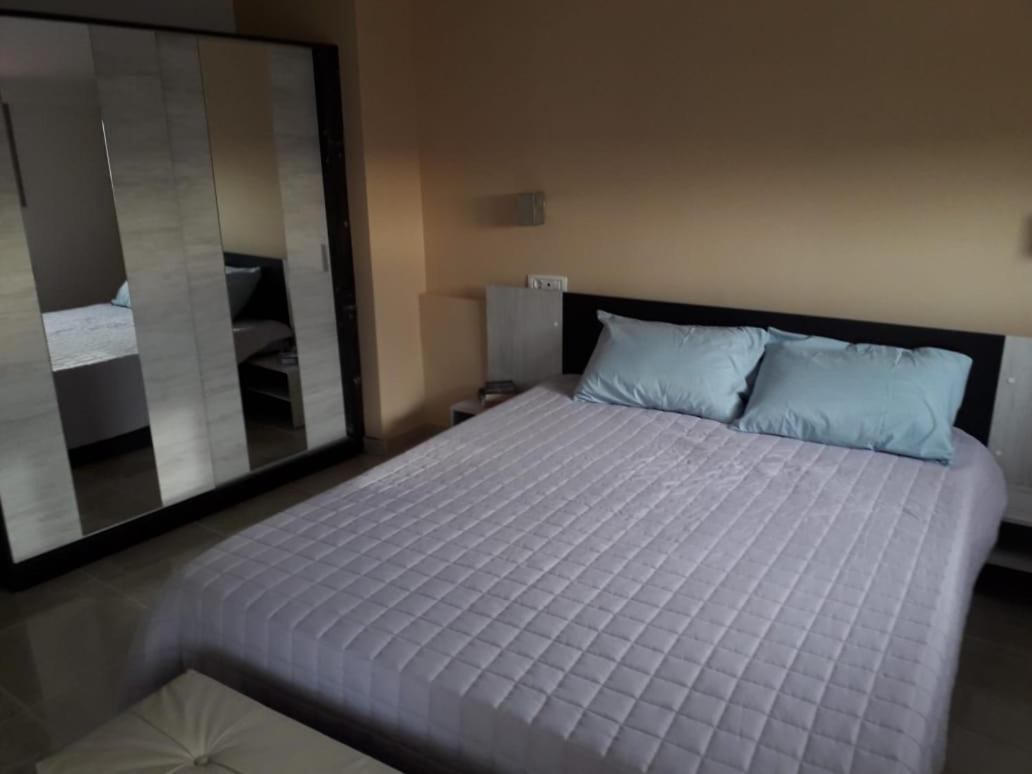 Instyle Zakynthos Town Apartment Esterno foto